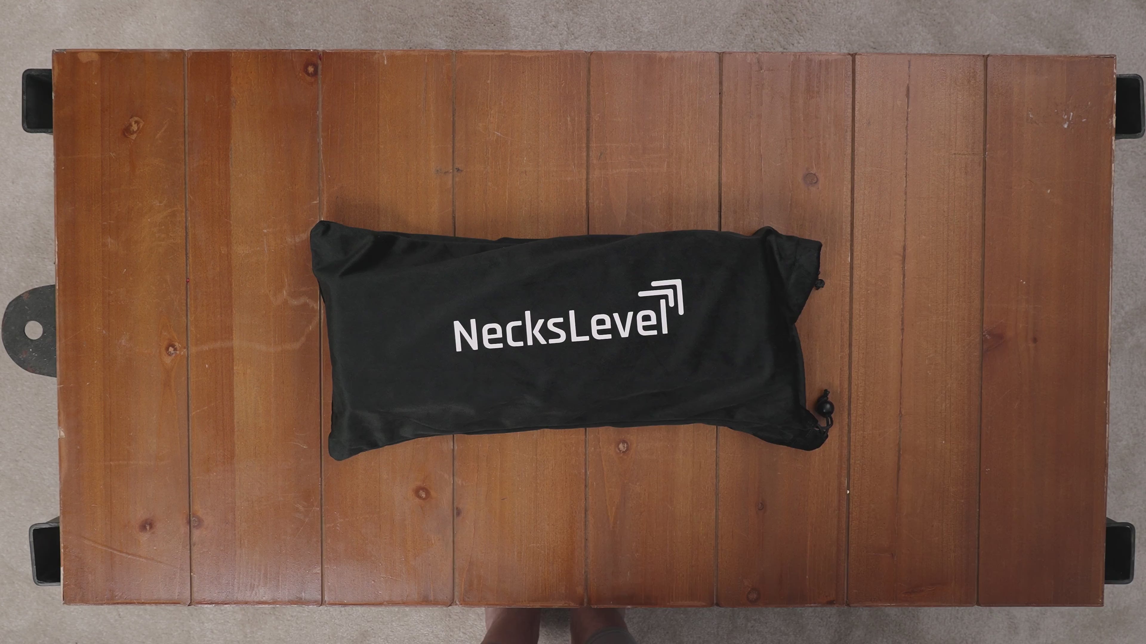 Load video: NecksLevel Glide unboxing video